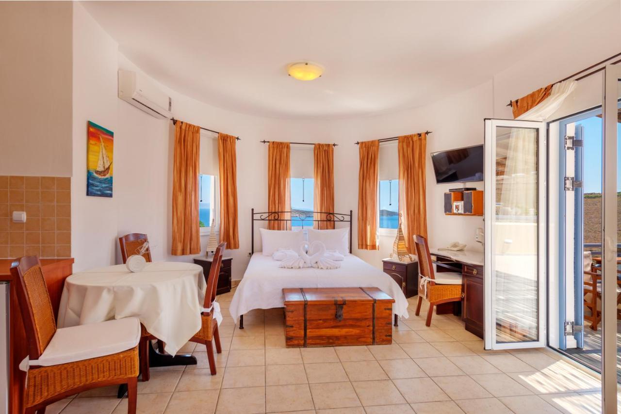 Sunrise Beach Suites Azolimnos Chambre photo